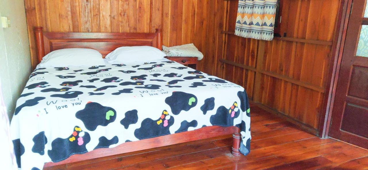 Phousi Guesthouse 2 Luang Prabang Luaran gambar