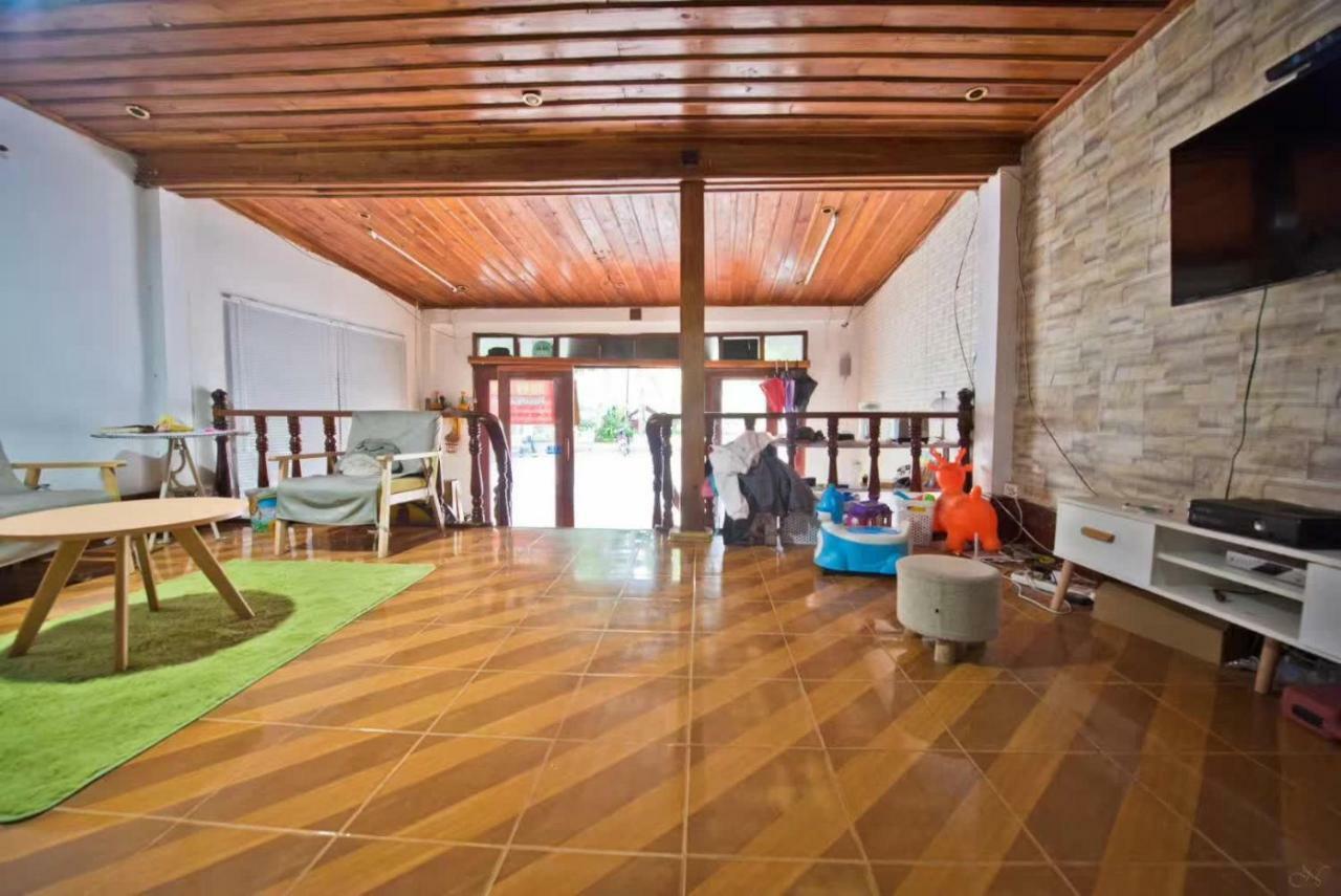 Phousi Guesthouse 2 Luang Prabang Luaran gambar